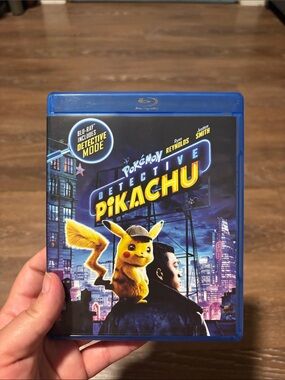 Pokemon Detective Pikachu Blu-ray - Yellow & Blue Artwork
